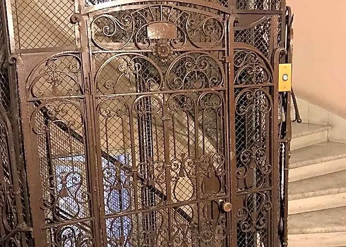 Paola A Trastevere Отель типа "постель и завтрак" Рим